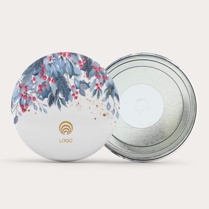 Magnes świąteczny GOLTERIA 56 mm z grafiką czerwonych jagód i miejscem na logo – aluminiowy, elegancki gadżet reklamowy.